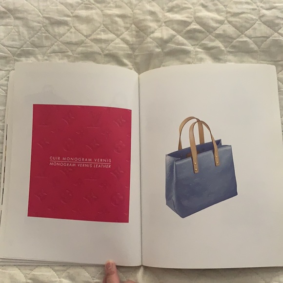 Authentic Vintage 2004 Louis Vuitton Catalogue - Picture 7 of 9